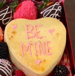 Heart Cheesecake