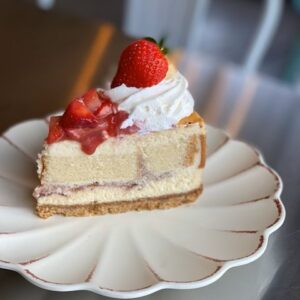 9" Strawberry Pound Cake Cheesecake